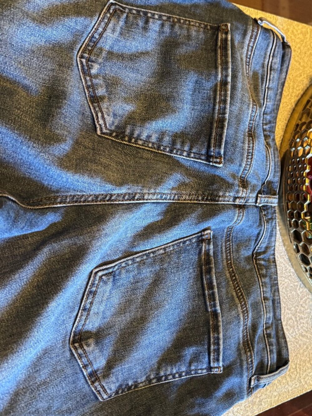 KUT from the Kloth Kelsey High Rise Ankle Flare Jeans 12 - Picture 9 of 9